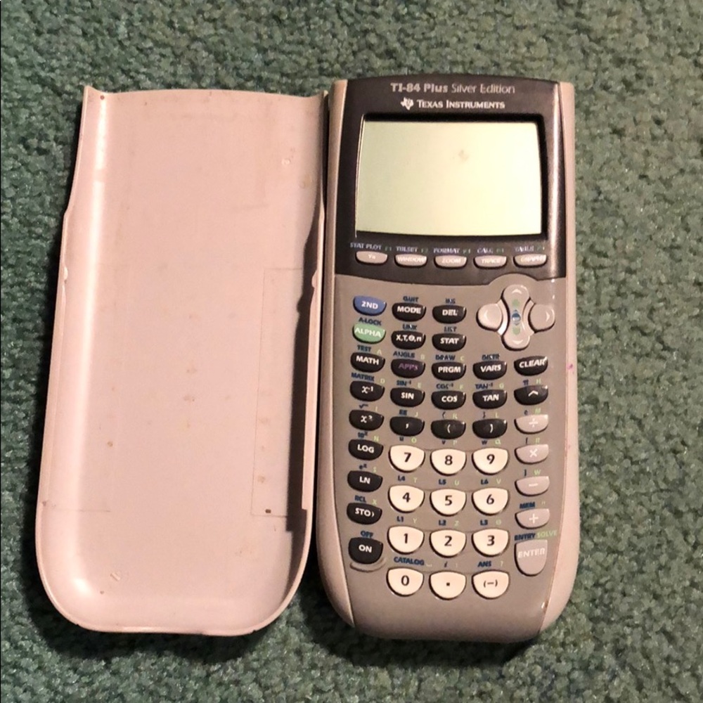 TI-84 Plus Silver Edition Texas Instruments - Picture 2 of 5
